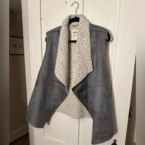 Dylan Faux Shearling Snap Vest